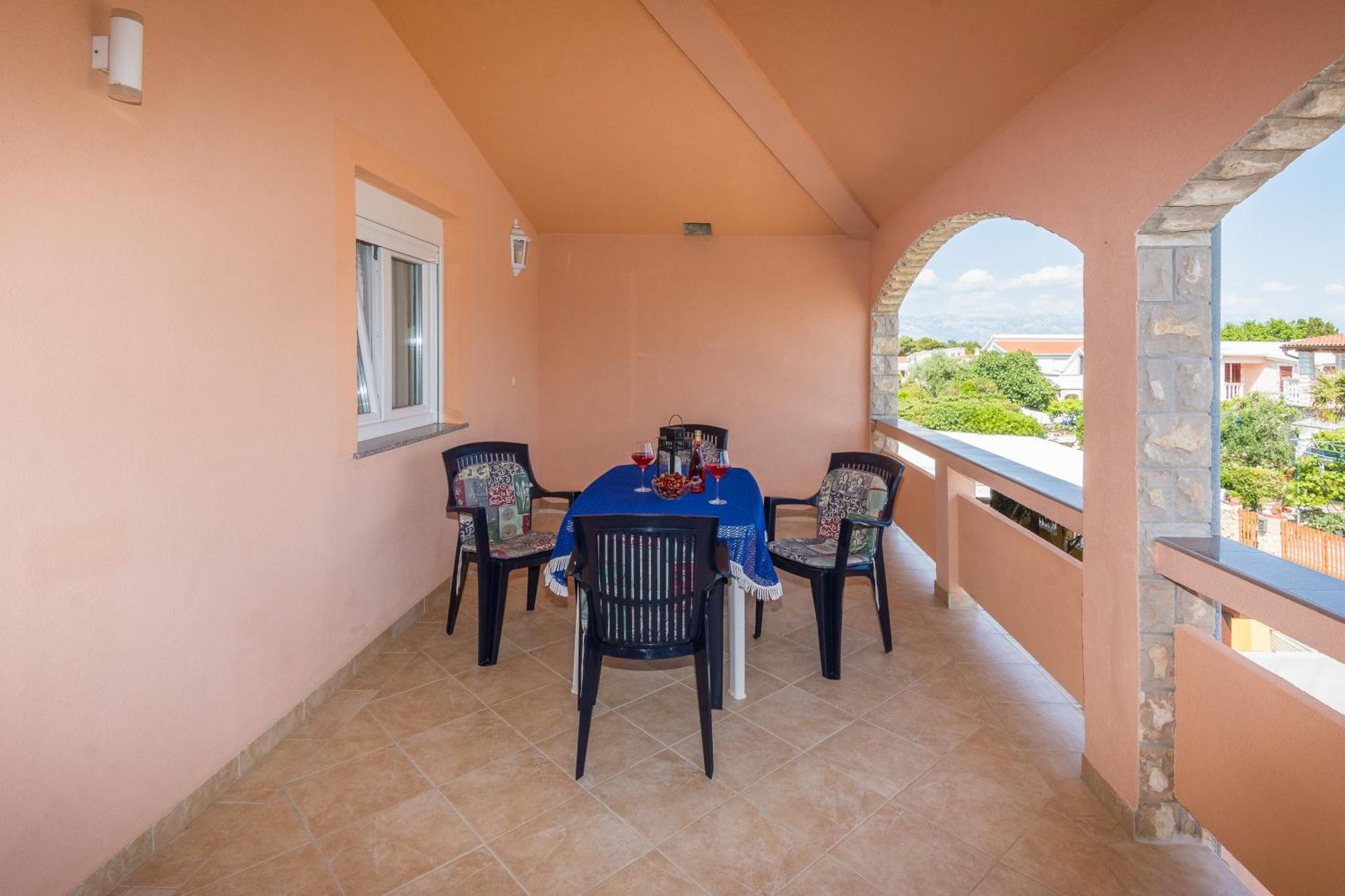 Apartment Miadive Vir